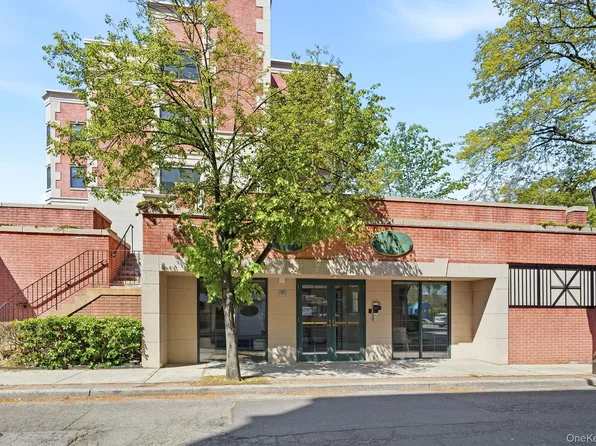 101 Sheldrake Place #12, Mamaroneck, NY 10543