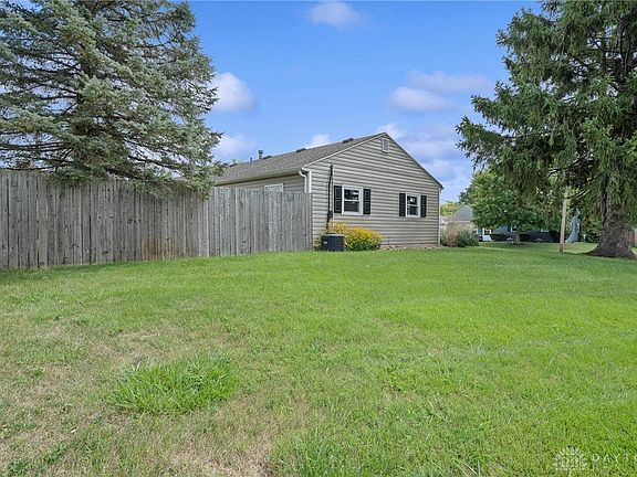 4th image of 2623 Barryknoll St