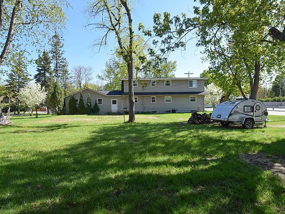 4th image of 223 Heritage Blvd NW