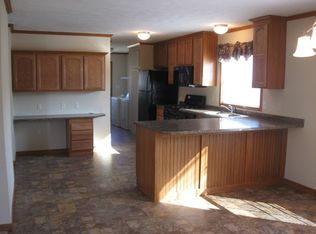 328 Sunset Ct, Batavia, OH 45103