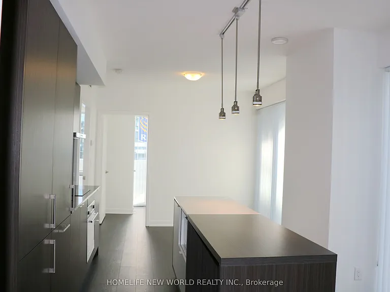 100 Harbour St #4210 — Photo 4