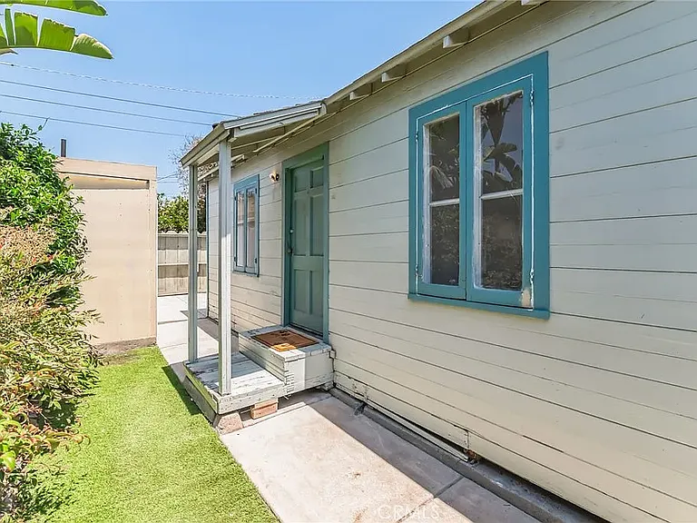 4175 Pepper Dr — Photo 1