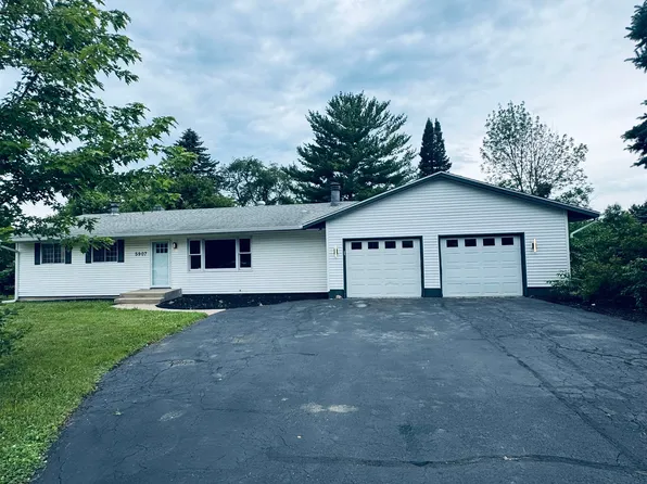 5907 Kirkwood Dr, Rockford, IL 61109