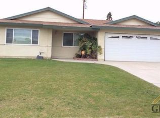 1320 Arthur Ave, Bakersfield, CA