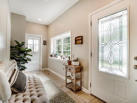 4th image of 152 Market St Lot 35