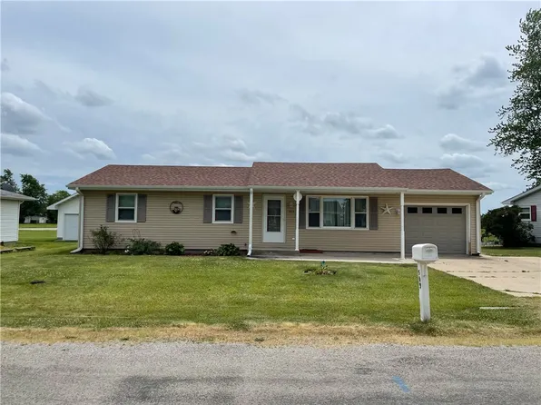 509 W Orchard St, Atwood, IL 61913
