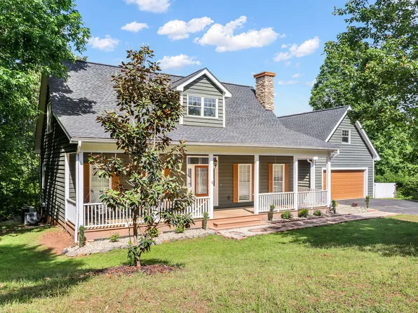 46 Indian Summer Ln, Mill Spring, NC 28756
