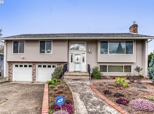 13039 NE Morris St, Portland, OR