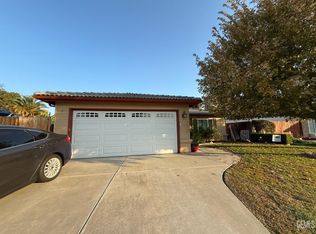 9510 Colfax Ct, Bakersfield, CA 93312