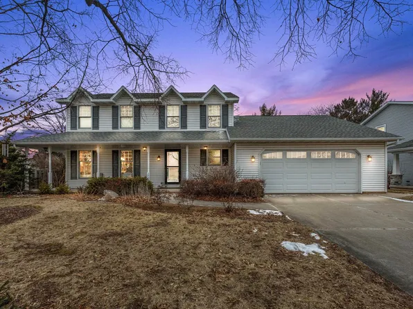 3920 E Saint Croix Cir, Green Bay, WI 54301