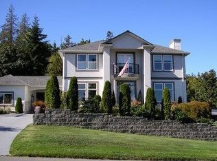 104 Mats View Ter, Port Ludlow, WA 98365
