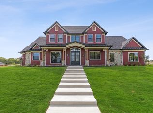 4770 Golden Bell Ln, Midlothian, TX 76065