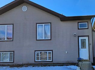 32 A E Sierra Dr, Olds, AB T4H 0C1