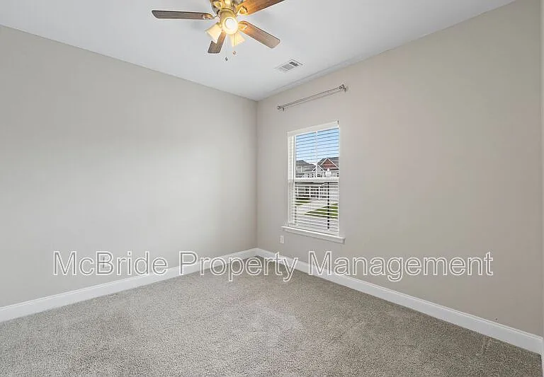 1140 George W Crawford Dr — Photo 10