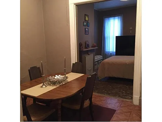 Sold by Remax Real Estate Professionals | media 14