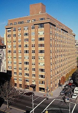 3rd image of 301 Elizabeth St #521