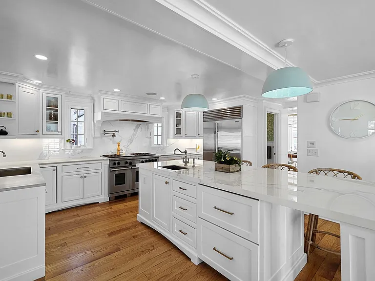 275 Lalley Blvd — Photo 3