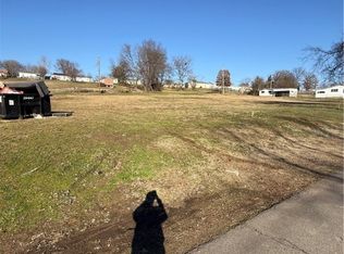 1901 Pryor Ave, Fort Smith, AR 72904