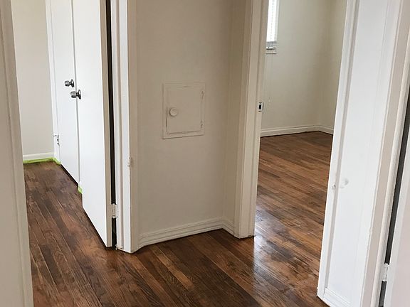 3rd image of 32237 Fairchild St
