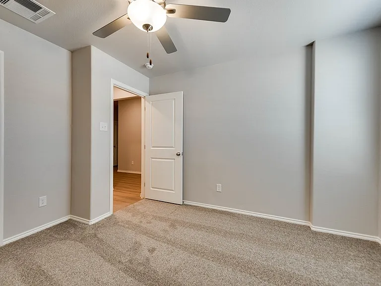 8209 E County Road 111 — Photo 18