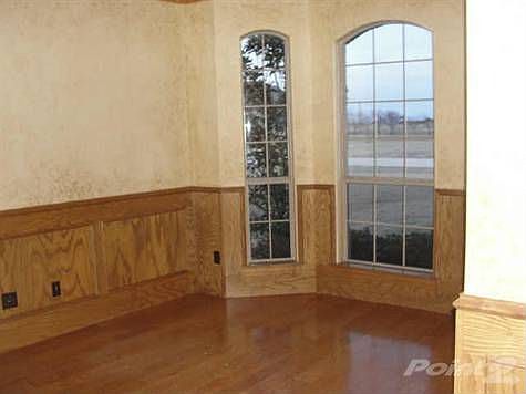 4th image of 172 Savanna Hill Ln