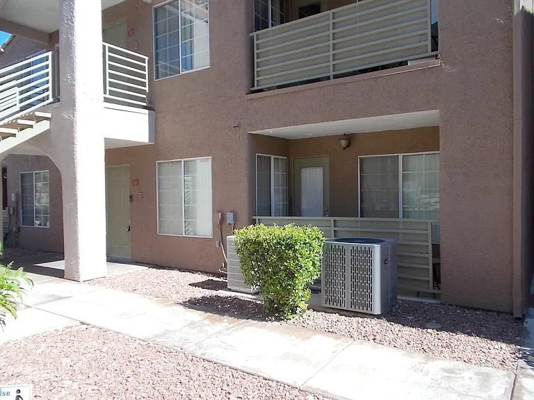 2101 Blue Breeze Dr #107 — Photo 3
