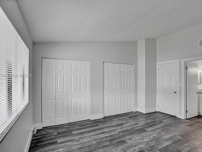 5084 S University Dr — Photo 9