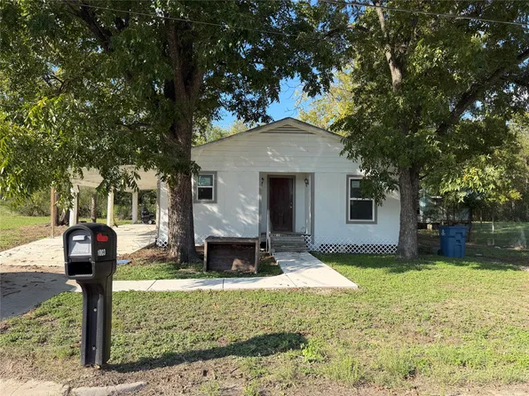 1003 E Main St, Mexia, TX 76667