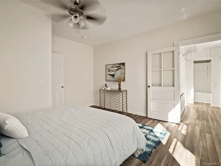 74 Schuyler Ave — Photo 12