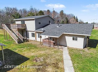 7154 Barkley Rd, Vassar, MI 48768