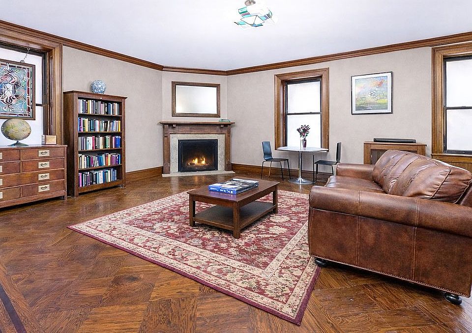 1st image of 205 W 57th St APT 8BC