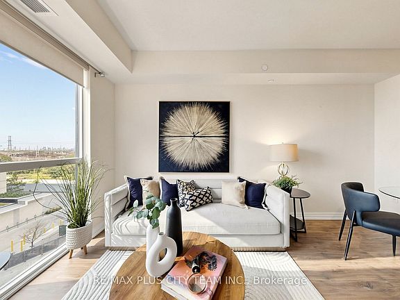 3rd image of 50 Thomas Riley Rd #423