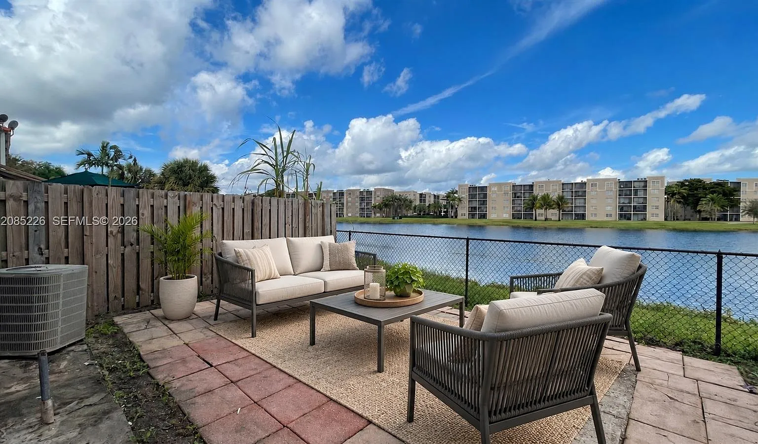 SW 18th St, Miramar — Photo 1
