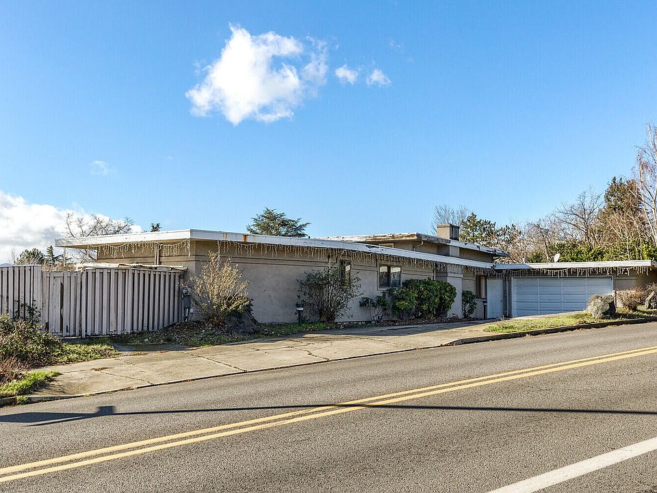 471 Piccadilly Cir, Medford, OR 97504 Zillow