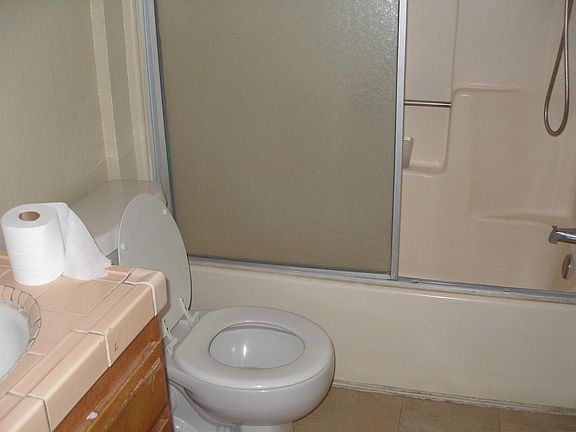 3rd image of 16482 Smoketree St APT B
