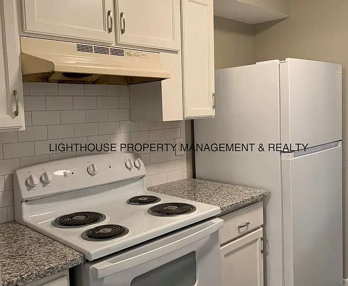 458 Crabapple Ct #C — Photo 8