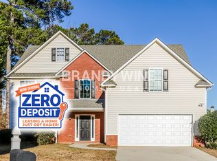 1028 Levista Dr, Locust Grove, GA 30248