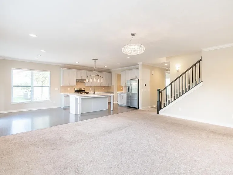 5400 Middlebury Loop — Photo 15