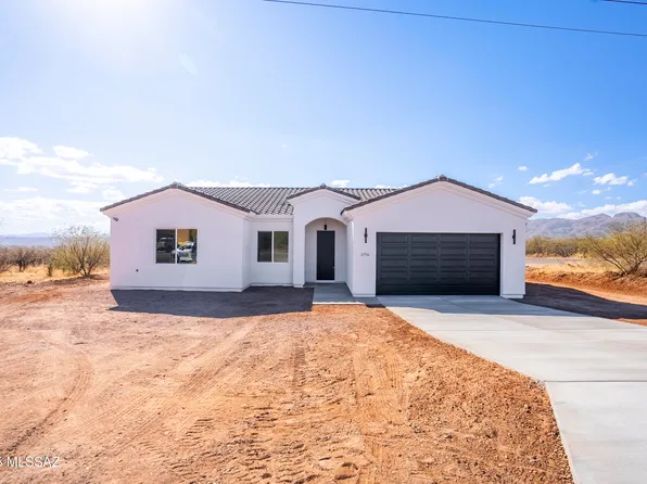 1776 Calle Barbadas, Rio Rico, AZ 85648