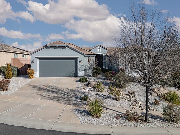 2nd image of 1144 N Spring Valley Dr