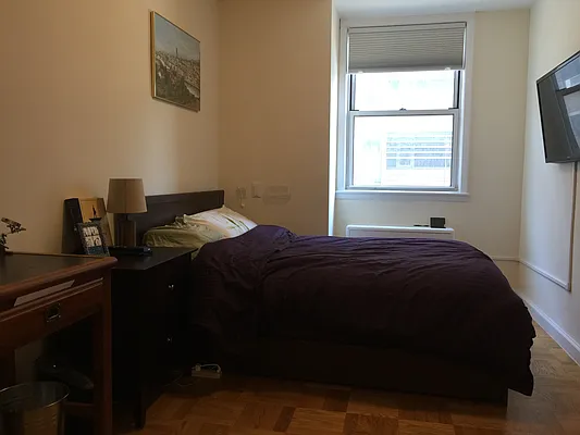 Rented by W Brothers Brokerage LLC | media 24