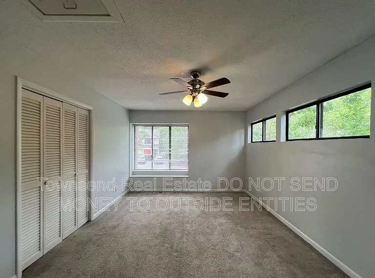 501 Cypress Trace Dr — Photo 15