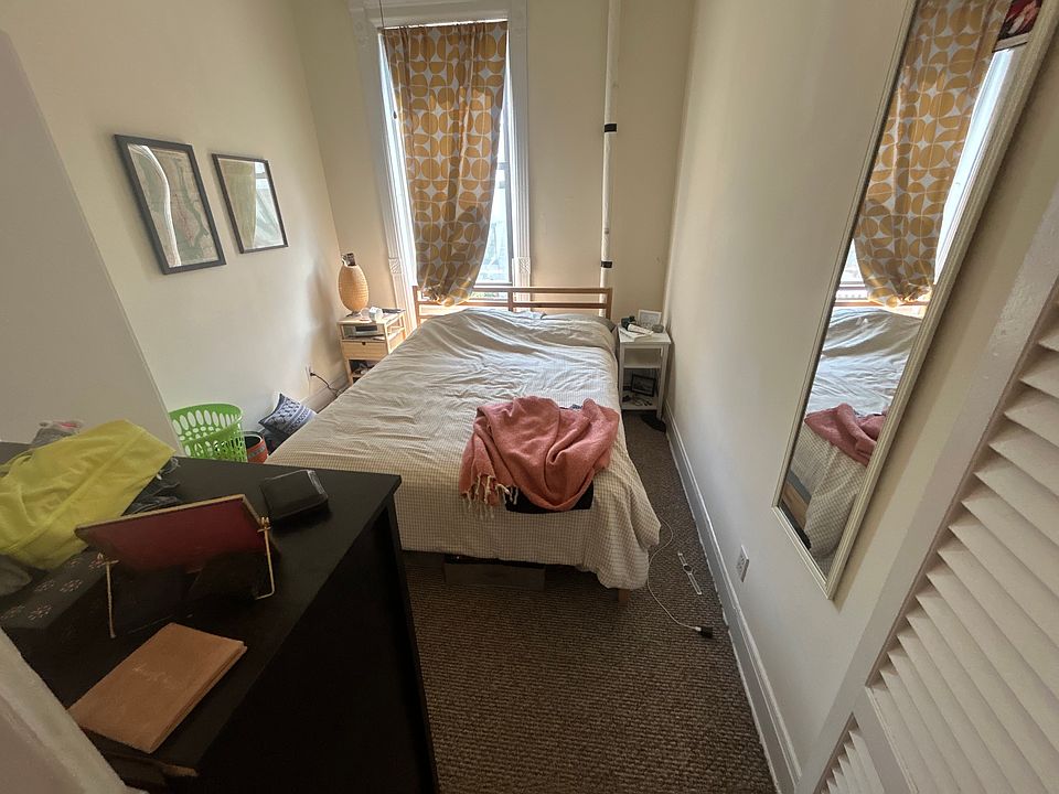 2nd image of 232 Lincoln Pl #3R