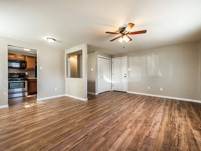 3431 Baltimore Ave #4 — Photo 5