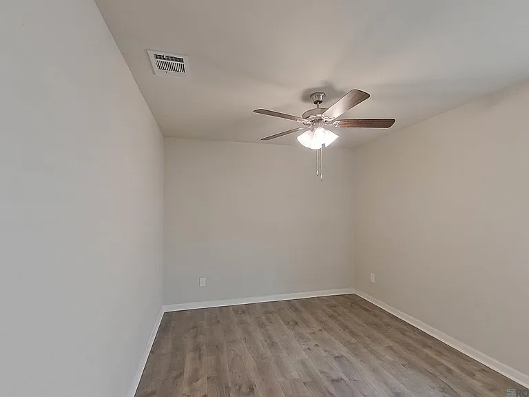 108 Santiago Ct — Photo 14