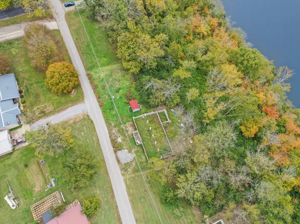 154 S Cedar Ln, Harrodsburg, KY 40330