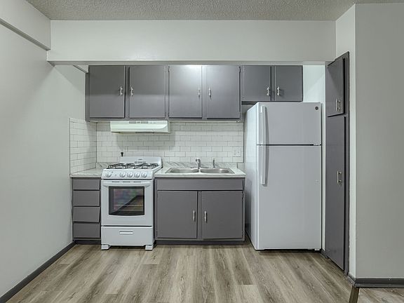 2nd image of 4513 Lafayette Ave #3
