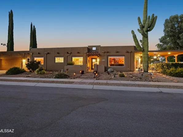 425 E Paseo Chuparosas, Green Valley, AZ 85614