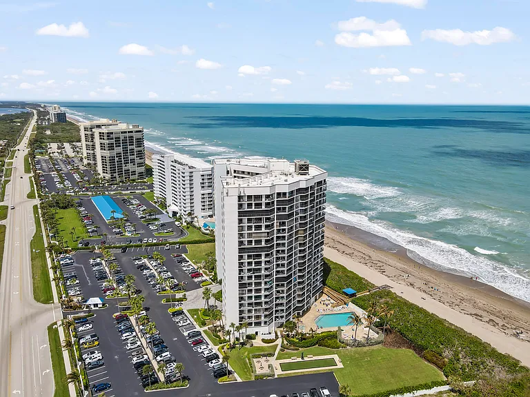 9650 S Ocean Dr #106 — Photo 47