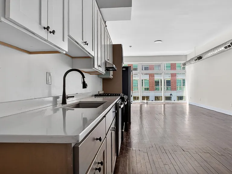 813 Chapel St — Photo 31